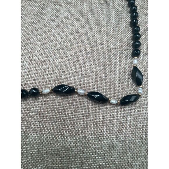 Black Onyx and Pearl Necklace Gold Rondelle Beads 15” Collections Gift Ideas - Picture 4 of 6